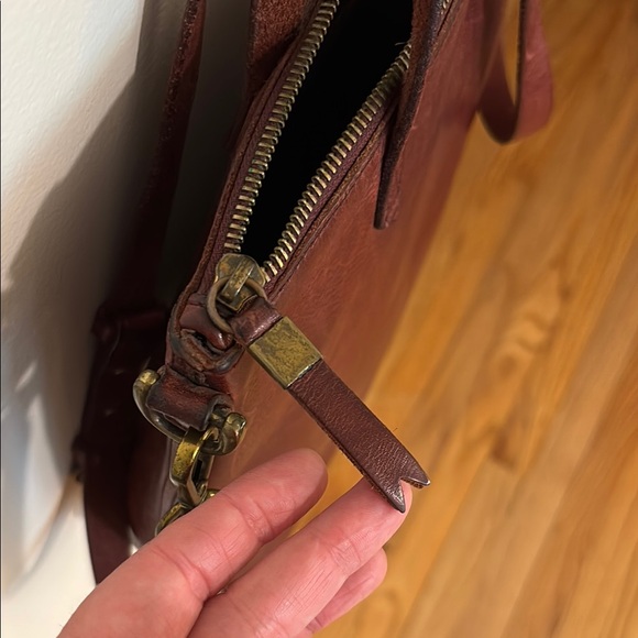 Madewell crossbody zip top transport tote mini purse deep red leather - Picture 7 of 12